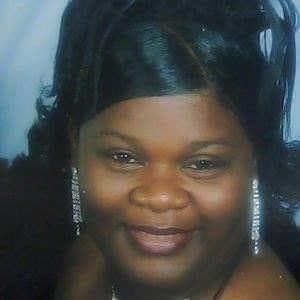 Meet your Posher, Nellie